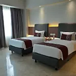 Demelia Hotel